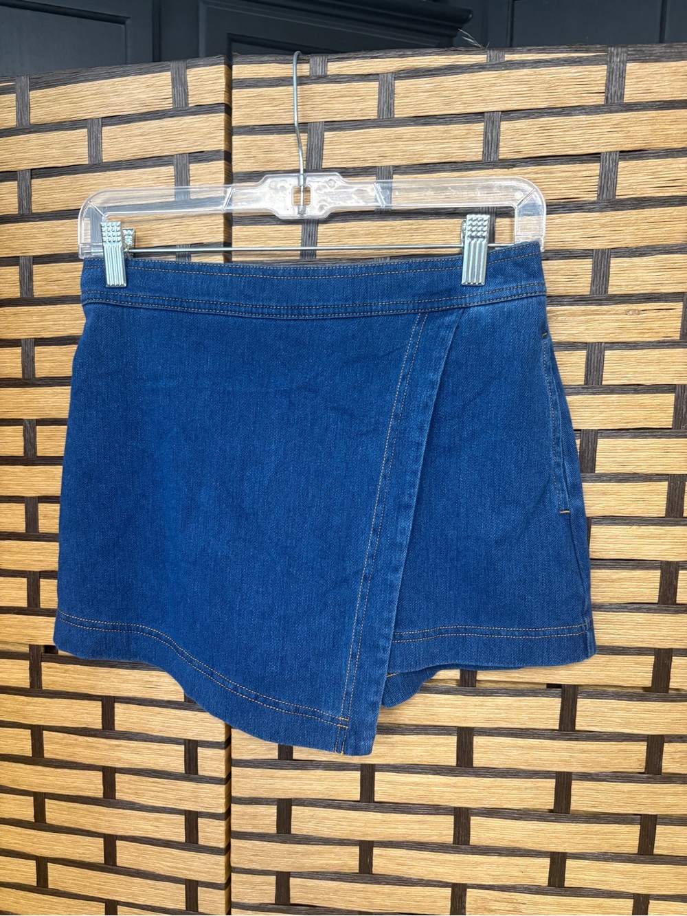 Halara denim skirt size XS